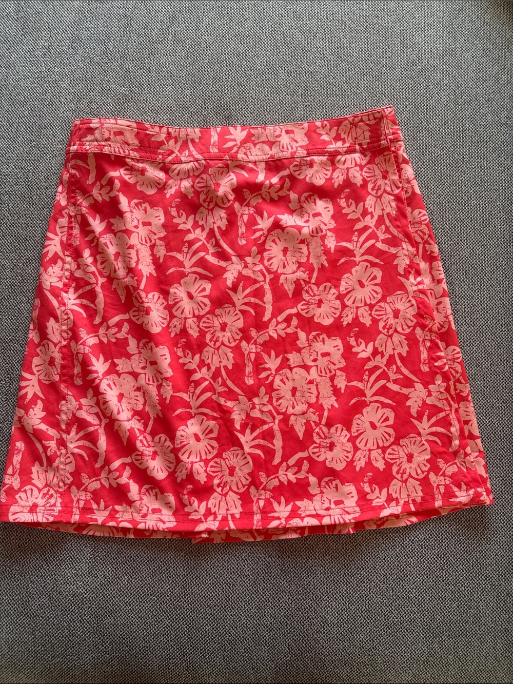 Ripskirt Hawaii Pink Coral Hibiscus Floral A-Line Length 2 Mini Skirt sz Med.